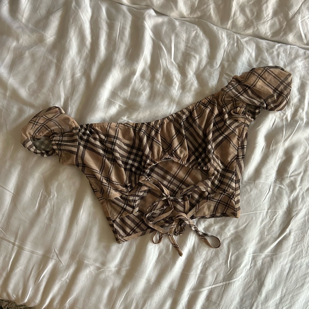 Tiger mist top